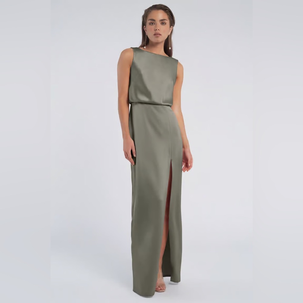 RIVKA DRESS JENNY YOO Elegant Olive Green Sleeveless Dress
